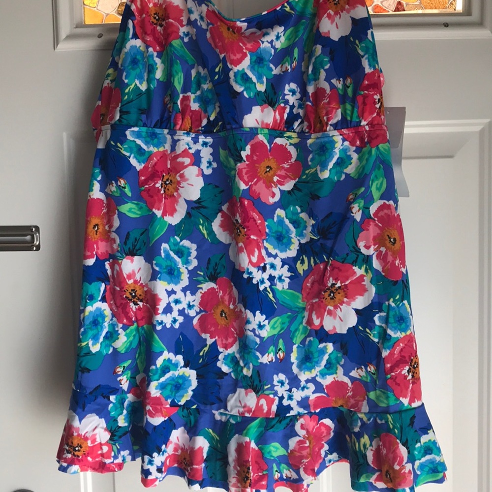 New floral swim dress size 20.